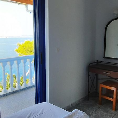 Villa Bella Vista Marathias  Bilik gambar